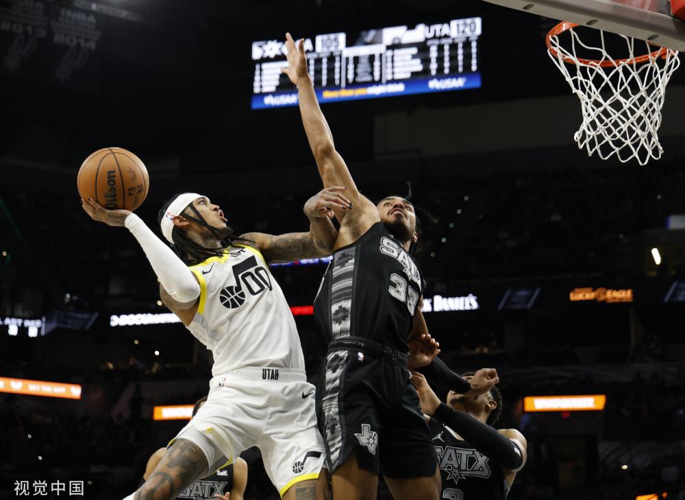 不仅能近距 不仅能近距