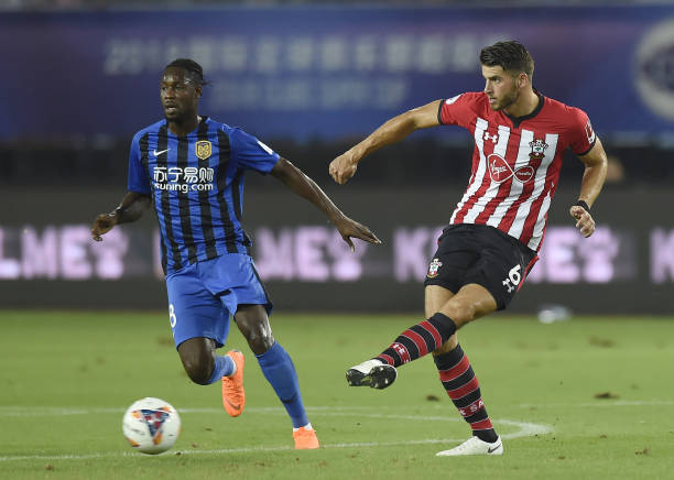 乐部与球员 乐部与球员